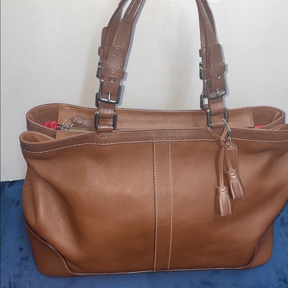 Coach Handbags - Coach ‘Hamptons’ Leather Carryall